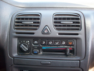 Car air conditioner not working? Call Country Road Automotive in Lincoln Park, NJ
